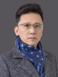 李泉-海南知名著名资深刑事案件辩护律师照片展示